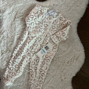 SOLD ❌POST - Baby Girl Guess Gold Ruffle & Bows Footed Sleeper